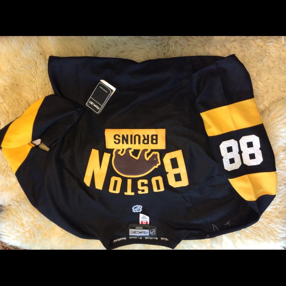 Boston Bruins Pastrnak Winter Classic Jersey